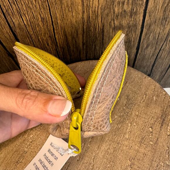 Genuine Leather Makeup Bag Cosmetics Bag NEW Boho Travel Small batch Sustainable - Picture 6 of 9